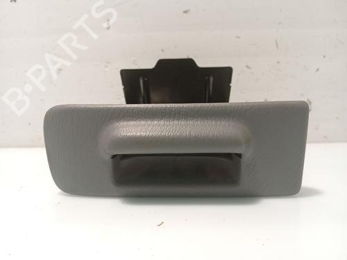 Used Ashtray HONDA CR-V I (RD) 2.0 16V 4WD (RD1, RD3) (128 hp) 31102866