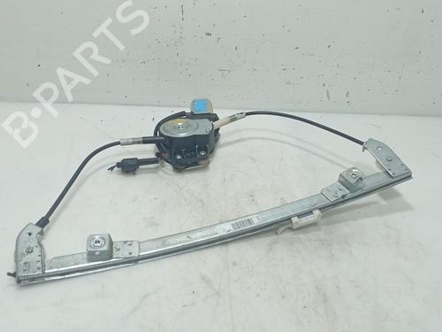 Alzacristallo anteriore destro Alzacristallo anteriore destro RENAULT CLIO II (BB_, CB_) 1.2 (BB0A, BB0F, BB10, BB1K, BB28, BB2D, BB2H, CB0A,... (58 hp) 37413931 37413931