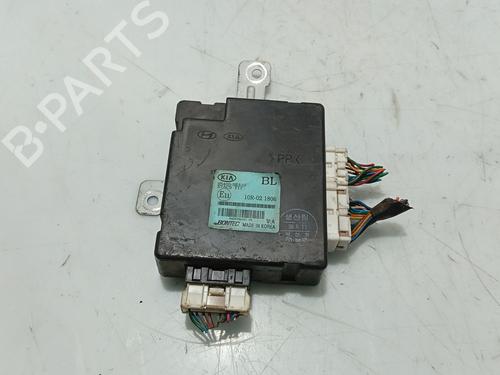 Used Electronic module KIA SORENTO I (JC) 2.5 CRDi 4WD (140 hp) 31710036