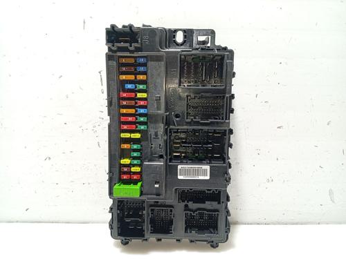 Caja reles / fusibles FORD MONDEO V Hatchback (CE) 2.0 TDCi (150 hp) 31101946