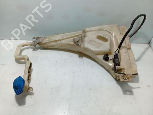 Used Windscreen washer tank VW TOUAREG (7LA, 7L6, 7L7) 5.0 V10 TDI (313 hp) 32751169
