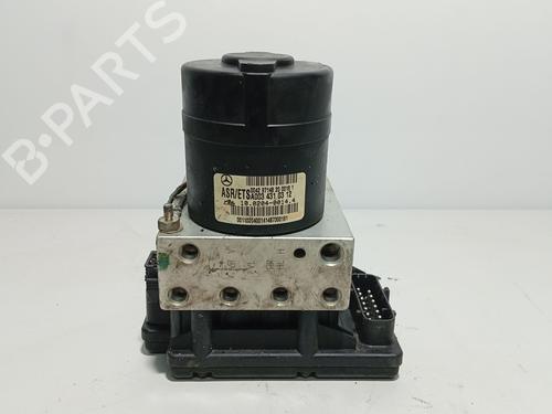 Used ABS pump MERCEDES-BENZ SLK (R170) [1996-2004]  18983142