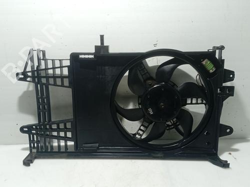 Used Radiator fan Radiator fan FIAT PUNTO (188_) 1.2 60 (188.030, .050, .130, .150, .230, .250) (60 hp) 33029730 33029730