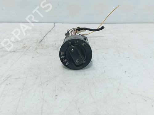 Used Headlight switch Headlight switch 36832784 36832784