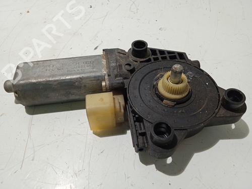 Used Right rear window motor Right rear window motor 19010467 19010467