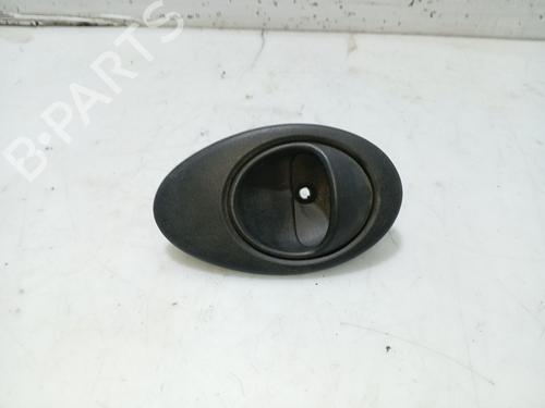 Maneta interior delantera derecha DAEWOO MATIZ (M100, M150) 0.8 (52 hp) 31101495