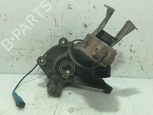 Used Right front steering knuckle Right front steering knuckle PEUGEOT 206+ (2L_, 2M_) 1.1 (60 hp) 39470503 39470503
