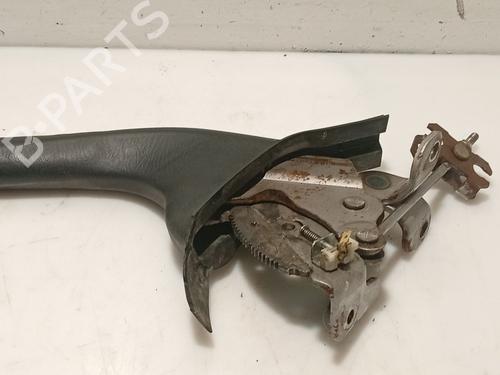 Parkbremsarm/handtak SUZUKI GRAND VITARA I (FT, HT) 2.0 HDI 110 16V 4x4 (SQ420D, TD83V, JA420WD) (109 hp) 31190037