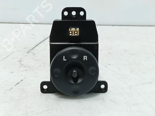 mirror-switch-kia-carens-iii-mpv-un-2006-2007-2008-2009-2010-2011-2012-2013-36434560 main image