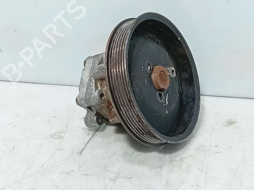 Used Steering pump Steering pump VW TRANSPORTER T4 Van (70A, 70H, 7DA, 7DH) 2.5 TDI (102 hp) 33973427 33973427