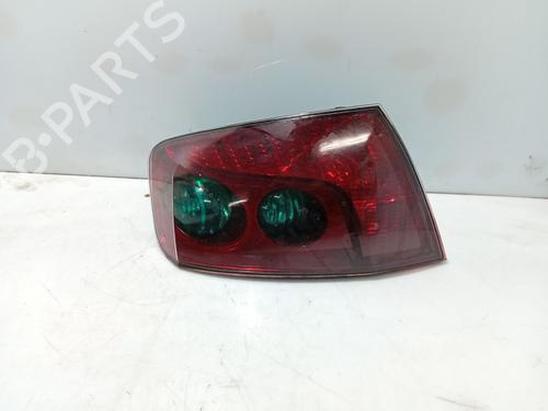 Used Left taillight PEUGEOT 407 (6D_) 1.6 HDi 110 (6D9HZC, 6D9HYC) (109 hp) 32220366