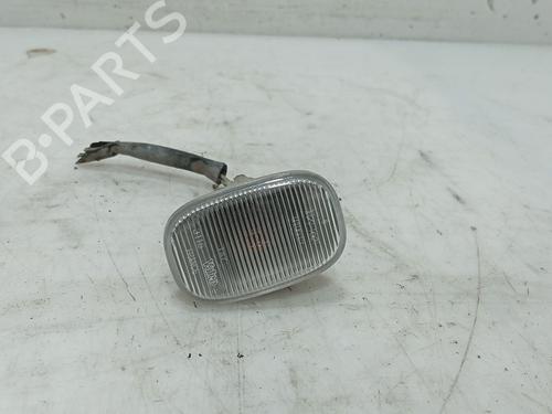 right-side-indicator-toyota-corolla-_e12_-2001-2002-2003-2004-2005-2006-2007-2008-36406457 main image