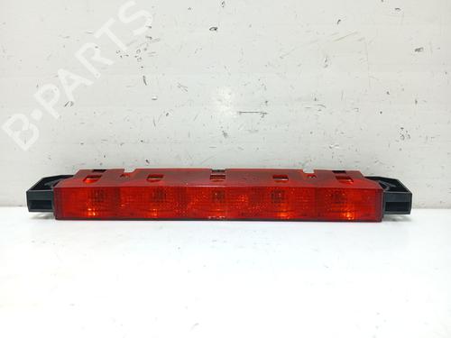 Troisième feu stop PEUGEOT 407 (6D_) 2.0 HDi 135 (6DRHRH, 6DRHRE, 6DRHRG, 6DRHRJ) (136 hp) 31105700