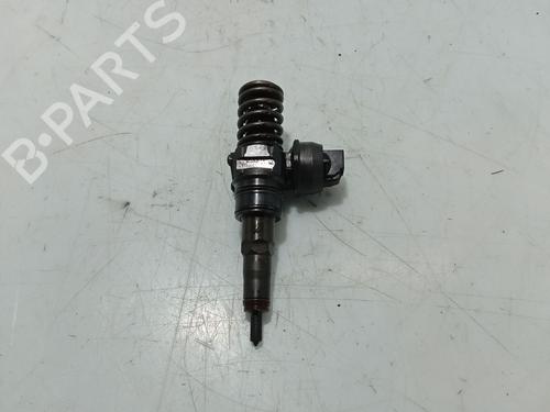 Used Injector VW TOUAREG (7LA, 7L6, 7L7) 5.0 V10 TDI (313 hp) 32096079