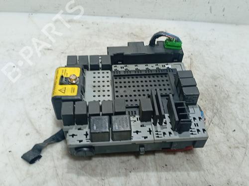 Used Fuse box Fuse box 37020705 37020705