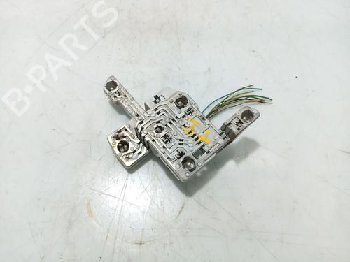 Support de lampe FORD MONDEO III Saloon (B4Y) 2.0 TDCi (130 hp) 32299385