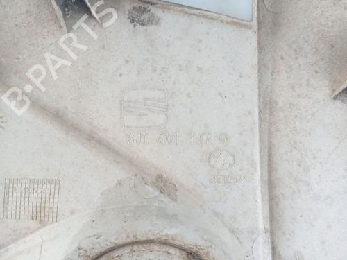 Hub cap SEAT IBIZA IV (6J5, 6P1) 1.2 TDI | BP31107670C160