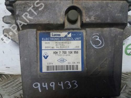 Engine control unit (ECU) RENAULT CLIO II (BB_, CB_) 1.9 D (B/CB0E, BB0J) | BP19018663M57 