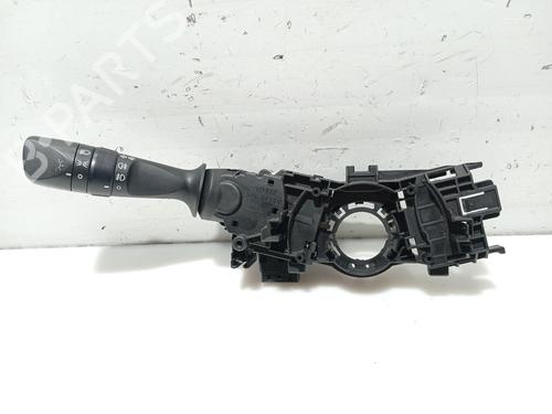 Comutador piscas / escovas TOYOTA AURIS Estate (_E18_) 1.8 Hybrid (ZWE186_, ZWE186R, ZWE186H) (136 hp) 31107985