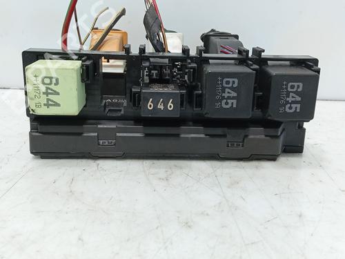 Fuse box VW PASSAT B7 (362) 2.0 TDI | BP33809942E1 - Image 4