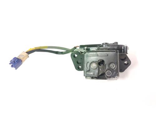 tailgate-lock-toyota-corolla-verso-zer_-zze12_-r1_-2004-2005-2006-2007-2008-2009-23133161 main image