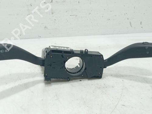 Commandes au volant Commandes au volant SEAT IBIZA III (6L1) 2.0 (116 hp) 34231805 34231805