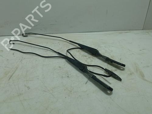 Used Front windshield wiper arm Front windshield wiper arm IVECO DAILY V Van NaturalPower 35S14, 35C14, 40C14, 50C14, 65C14, 70C14 (136 hp) 34396294 34396294