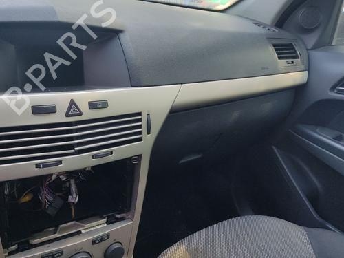 Steering wheel controls OPEL ASTRA H (A04) 1.6 (L48) | BP31111183E15 