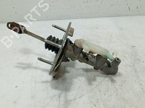 Used Brake master cylinder Brake master cylinder LEXUS RX (_U3_) 400h (MHU38_, MHU38R) (272 hp) 36152992 36152992