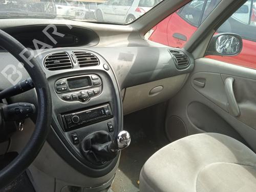 Højre bagtil invendig håndtag CITROËN XSARA PICASSO (N68) 2.0 HDi | BP22215382I16 