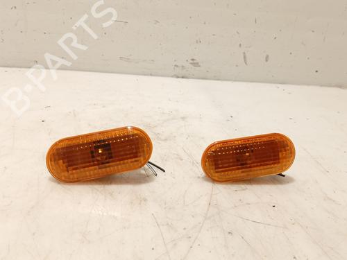 Venstre indikator FORD FIESTA V (JH_, JD_) 1.4 TDCi (68 hp) 32026328