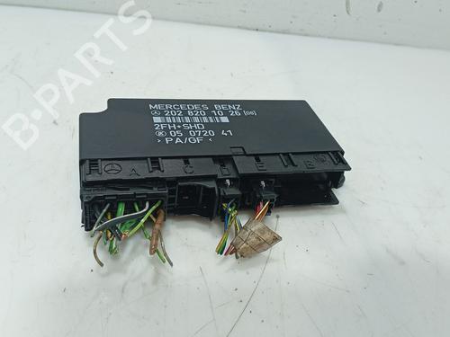 electronic-module-mercedes-benz-e-class-w124-1993-1994-1995-1996-32301502 main image