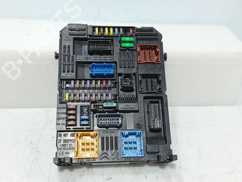 Used Electronic module Electronic module CITROËN C3 III (SX) 1.2 PURETECH 82 (82 hp) 40298346 40298346
