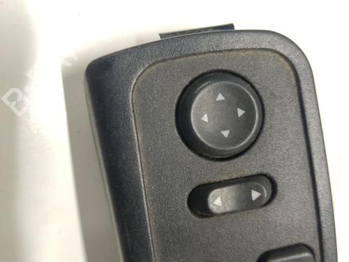 Used Mirror switch ALFA ROMEO 156 (932_) 1.6 16V T.SPARK (932.A4, 932.A4100) (120 hp) 31101382