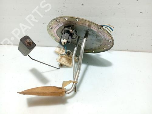 Używane Pompa paliwa TOYOTA AVENSIS (_T22_) 1.6 i (AT220_, AT220R) (110 hp) 31100320