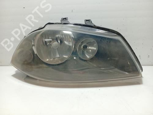 Phare droit SEAT CORDOBA (6L2) 1.9 TDI (100 hp) 31104790