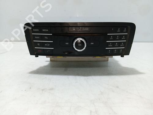 Used Radio MERCEDES-BENZ A-CLASS (W176) A 200 CDI / d (176.008) (136 hp) 31631509