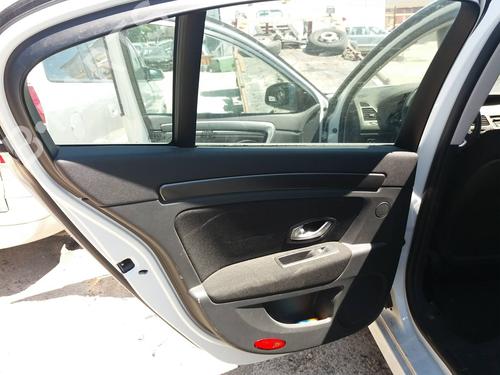 Right front indicator RENAULT LAGUNA III Grandtour (KT0/1) 2.0 dCi (KT07, KT0J, KT14, KT1A, KT1S) | BP31099679C33 