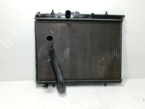 Used Water radiator Water radiator PEUGEOT 206 Hatchback (2A/C) 1.4 i (75 hp) 32779086 32779086