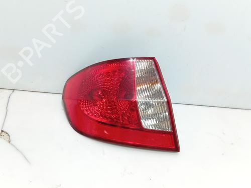 Venstre Baklys Venstre Baklys HYUNDAI GETZ (TB) 1.1 (63 hp) 37461474 37461474