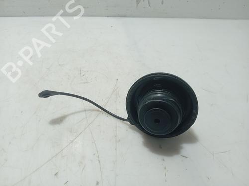 Fuel flap OPEL MERIVA A MPV (X03) 1.3 CDTI (E75) | BP32299394C131