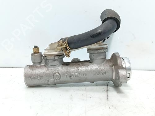 Used Brake master cylinder Brake master cylinder NISSAN CABSTAR E (TL_, VL_) 125.35, 125.45 (TL0, VL0) (125 hp) 34273056 34273056