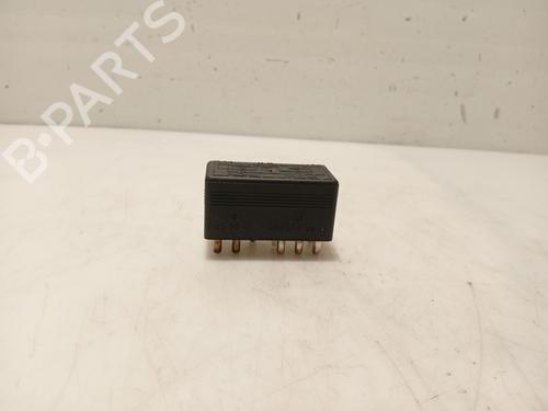 electronic-module-mercedes-benz-c-class-w202-1993-1994-1995-1996-1997-1998-1999-2000-32026451 main image