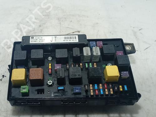 Used Fuse box Fuse box OPEL ASTRA H (A04) 1.9 CDTI 16V (L48) (120 hp) 36409964 36409964