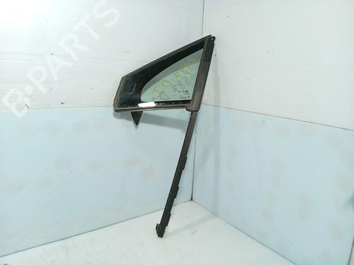 front-left-quarter-glass-citroen-c3-iii-sx-2016-40070079 main image