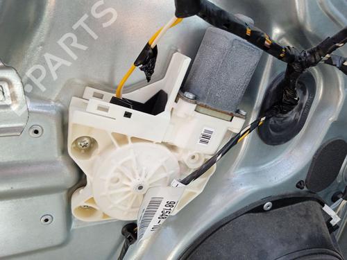 Used Left front window motor FORD FOCUS II (DA_, HCP, DP) 1.6 (100 hp) 19020424