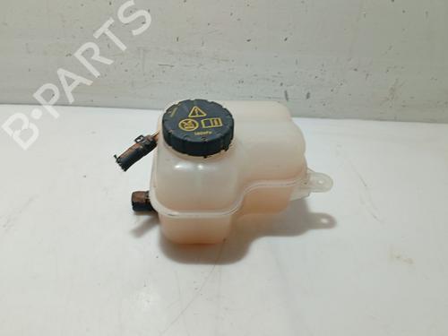 expansion-tank-mg-mg-zs-suv-azs1-2017-32142146 main image