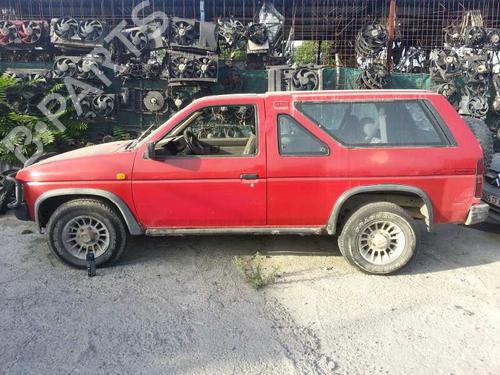 Brugte NISSAN TERRANO I (WD21) 2.7 TD 4WD (LBYD21) 4770296