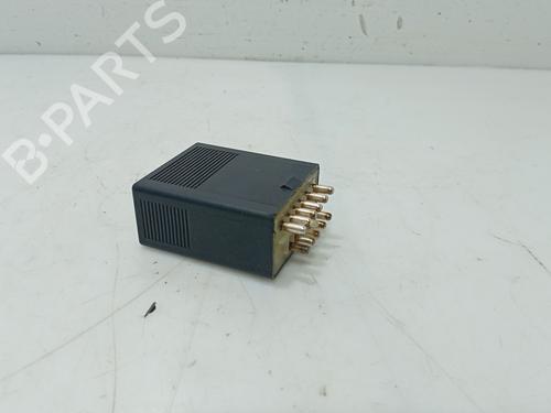 electronic-module-mercedes-benz-e-class-w124-1993-1994-1995-1996-32301506 main image