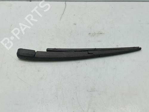Bagrudeviskerarm Bagrudeviskerarm TOYOTA AVENSIS Estate (_T25_) 2.0 D-4D (CDT250_, CDT250R) (116 hp) 31139057 31139057